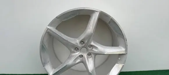 Ferrari Purosangue R23 light alloy rim DM156300824M2