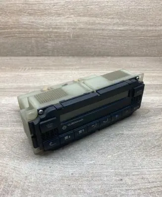 Volkswagen PASSAT B5 Climate control unit 3B1907044B 5HB007617