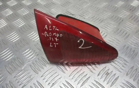 Alfa Romeo 147 Number plate light