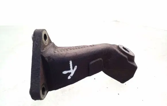 Volkswagen II LT Engine mounting bracket 94070601002405 3MS20456 940706010024