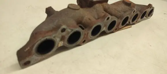 Chrysler Voyager Exhaust manifold