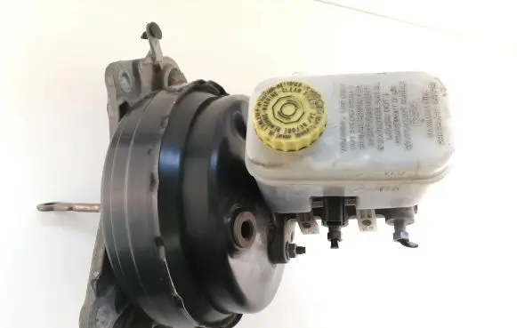 Dodge Nitro Brake booster P04779727AA KL2626