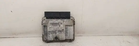 Volkswagen PASSAT B6 Engine control unit/module 03G906021AB 03G906021NK 1039S23156