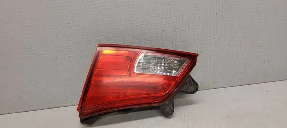 Subaru Outback Tailgate rear/tail lights 13220072