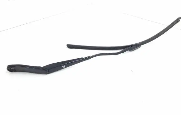 Volvo V40 Front wiper blade arm 31276059
