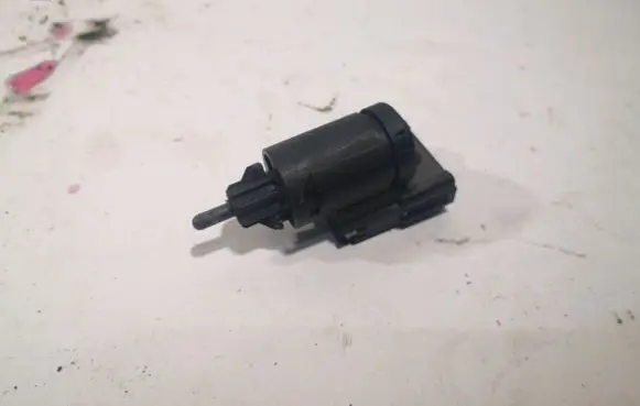 Skoda Octavia Mk2 (1Z) Brake pedal sensor switch 3B0945511C