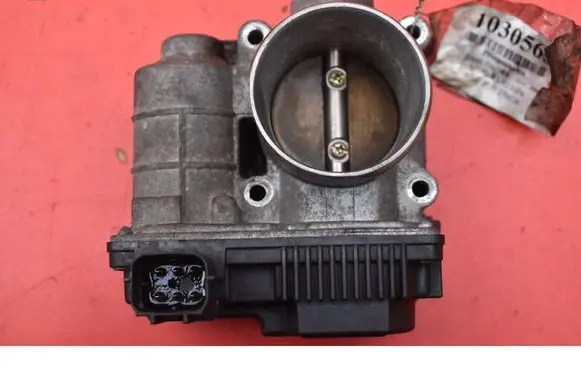 Nissan Primera Throttle body valve SERA576-01