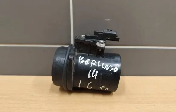 Citroen Jumpy Mass air flow meter 9683282980
