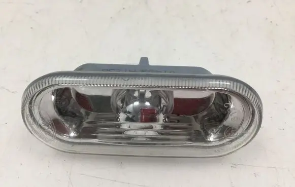 Volkswagen Golf IV Front fender indicator light 1J0949117