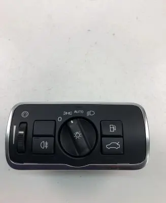 Volvo V40 Light switch 31443839