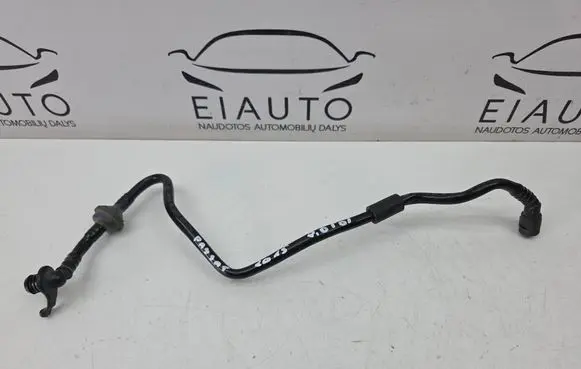Volkswagen PASSAT B8 Vacuum line/pipe/hose 5Q0612041AE