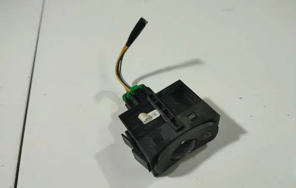 Renault Espace - Grand espace IV Headlight level height control switch 8200147868