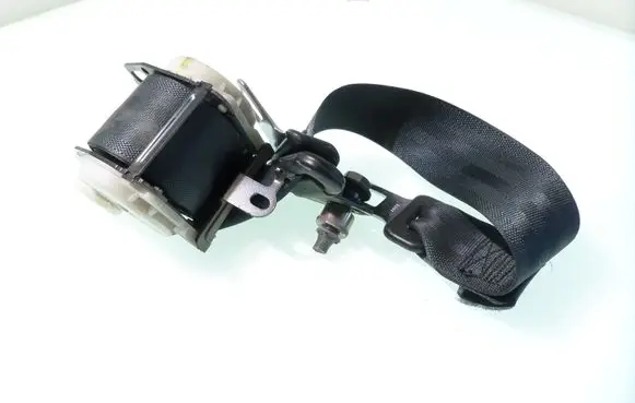 Nissan Almera Tino Rear seatbelt 8258001 S6502