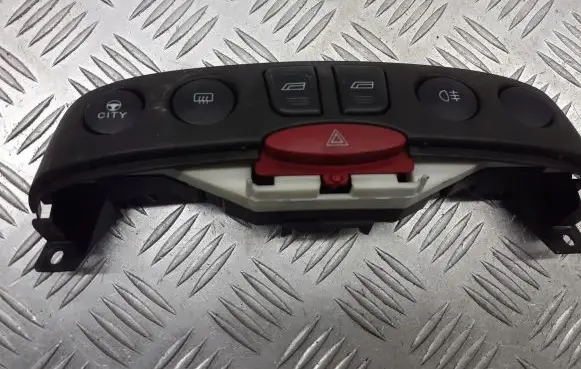 Fiat Punto (188) A set of switches 