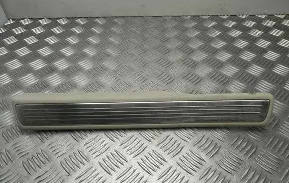 Mercedes-Benz S W222 Other sill/pillar trim element A2226808335 T7665
