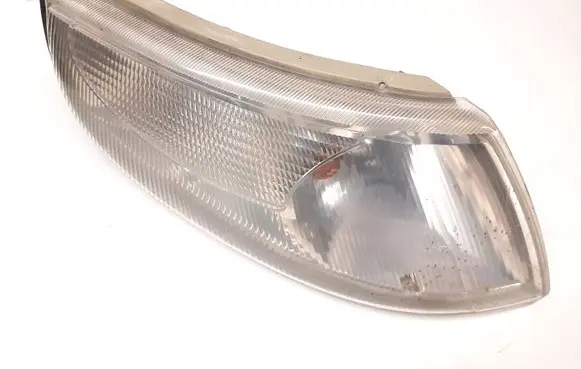 Saab 9-5 Front indicator light