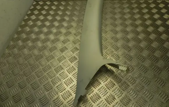 Tesla Model 3 (A) pillar trim 108624191J