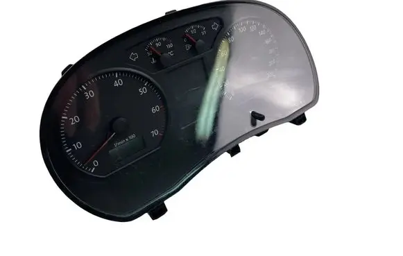 Volkswagen Polo Speedometer (instrument cluster) 6Q0920823R