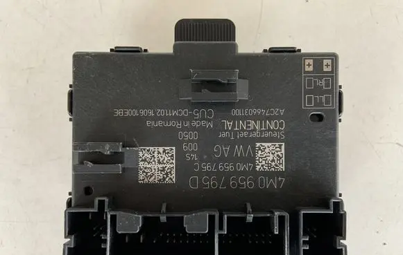 Audi A4 S4 B9 Door control unit/module 4M0959795D 4M0959795C