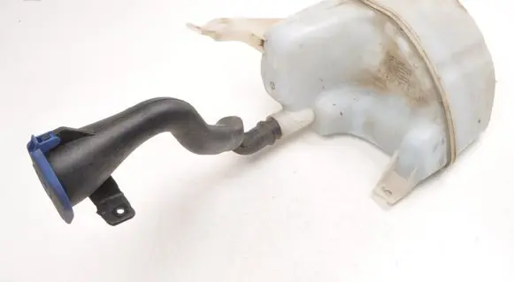 Volvo S60 Windshield washer fluid reservoir/tank 31253218