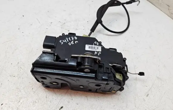 Skoda Superb B5 (3U) Front door lock 837015AP