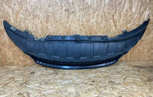Opel Insignia B Front bumper skid plate/under tray 39077261