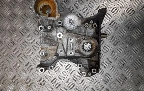Opel Zafira C Timing belt guard (cover) 25190867