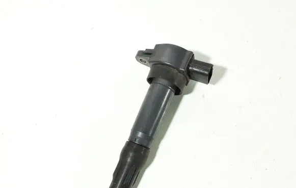 Mitsubishi Colt High voltage ignition coil MN195616 46281353 FK0330