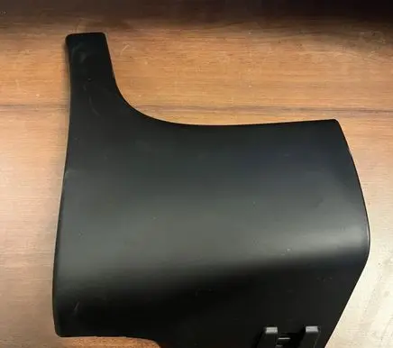 Peugeot Partner Front sill (body part) 7010X4 9685801077D