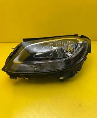 Mercedes-Benz C W205 Headlight/headlamp A2058200161