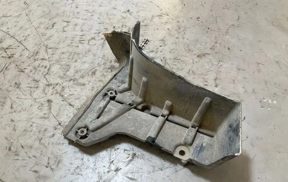 Peugeot Partner III Other engine bay part 9802767880