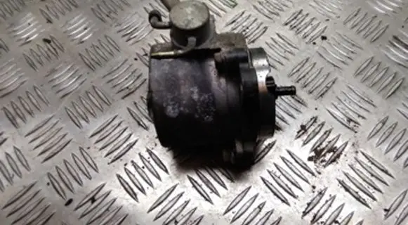 Vacuum pump