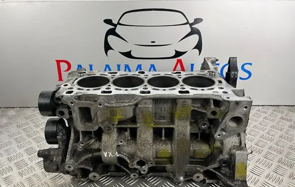 Opel Zafira C Engine block 55596879