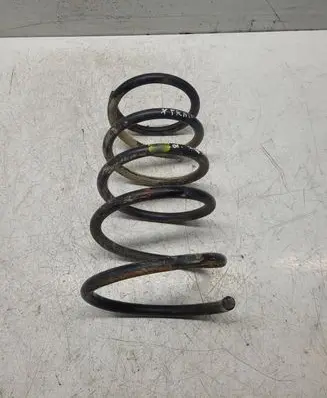 Nissan X-Trail T30 Rear coil spring