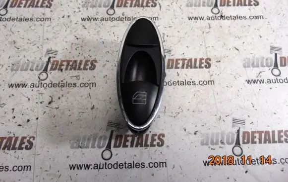 Mercedes-Benz E W211 Electric window control switch A2118219958