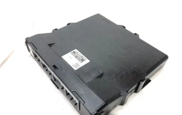 Lexus GS 250 350 300H 450H Other control units/modules 89681-30180