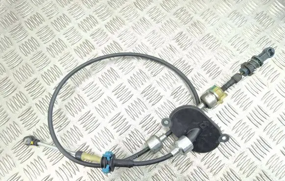 Opel Mokka X Gear shift cable linkage 4983190717