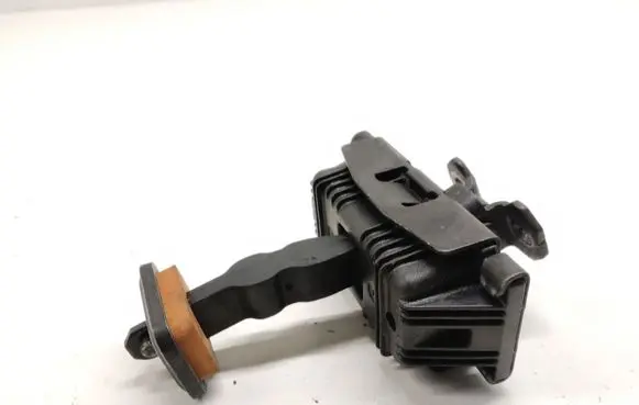 Mercedes-Benz Vito Viano W447 Front door check strap stopper