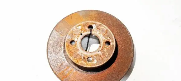 Toyota Yaris Verso Front brake disc ventiliuojamas