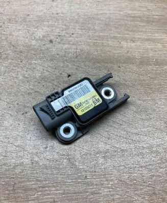 Opel Vectra C Airbag deployment crash/impact sensor 13123276