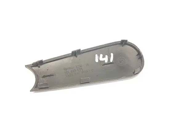 Volkswagen Jetta II Front door handle cover 191837575