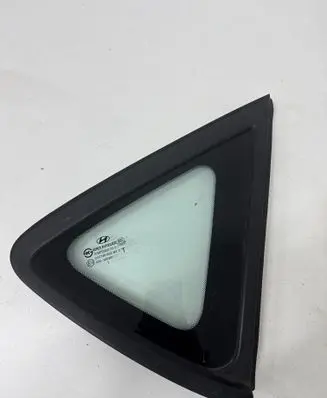 Hyundai i30 Rear side window DOT748AS2M32 43R000381