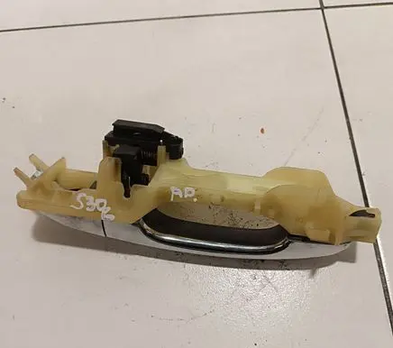 KIA Sorento Front door exterior handle PA6mGF40