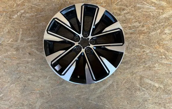 R19 alloy rim