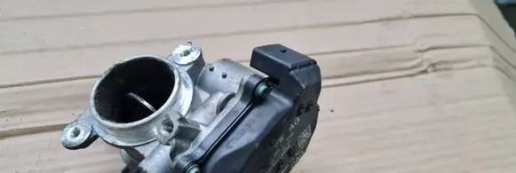 Audi A4 S4 B9 Throttle valve 04L128063T A2C94859900 2311150841