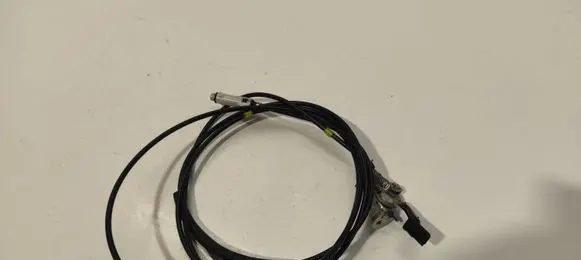 Toyota Corolla Verso AR10 Fuel cap flap release cable 