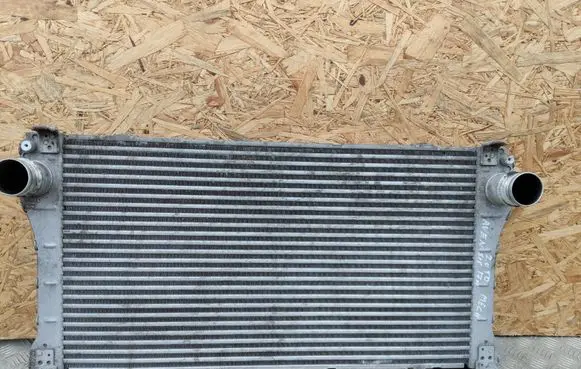 Toyota Avensis T270 Intercooler radiator 0X020 8D7650000 JD1271004970
