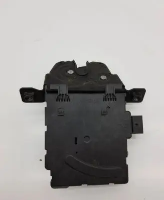 Loading door lock