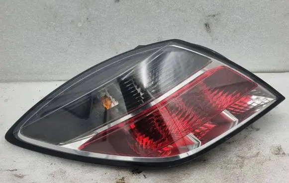 Opel Astra H Rear/tail lights 24451832