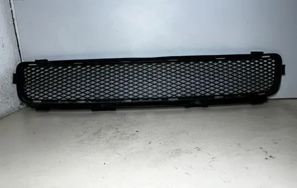 Lexus GS 300 350 430 450H Front bumper lower grill 5311230230